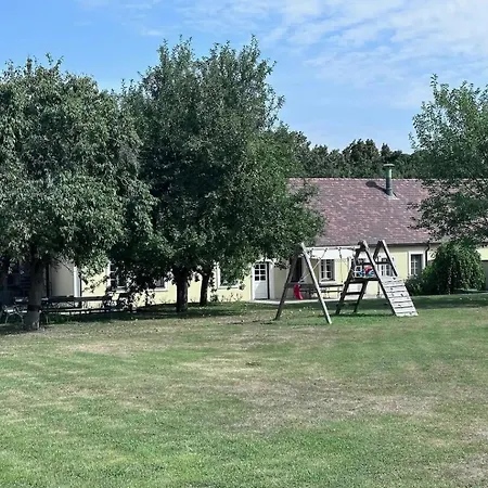 Apartment Stille & Weite Auf Historischem Gut
