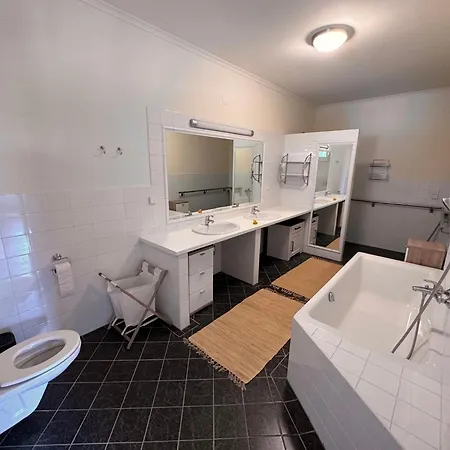 Stille & Weite Auf Historischem Gut *